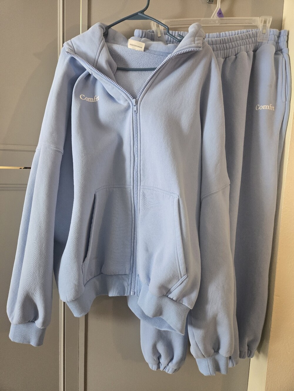 2X Comfrt Cloud Light Blue Zip Hoodie & Sweatpants Set for Women Or Men